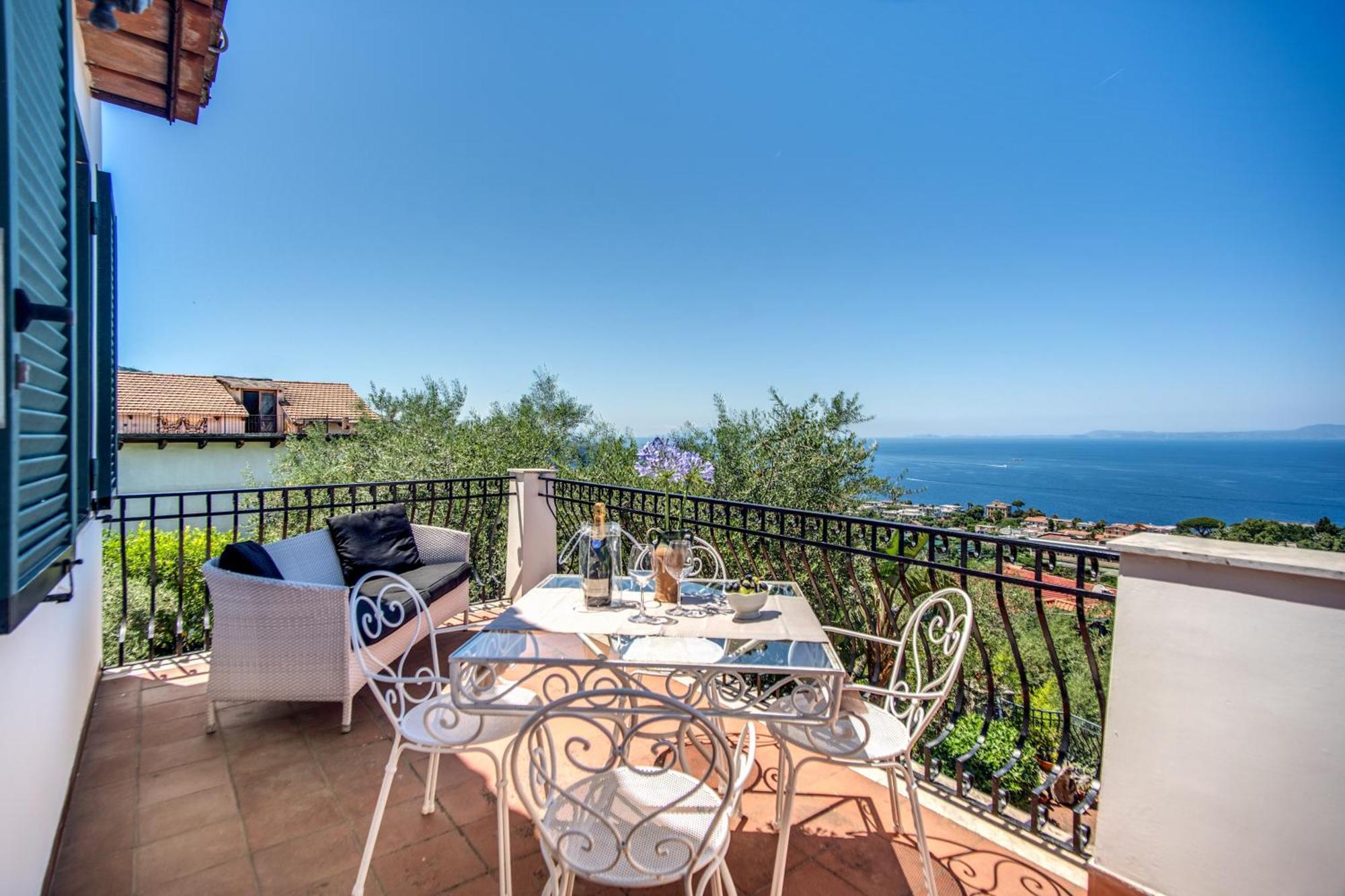 M Suites Sorrento Eksteriør billede