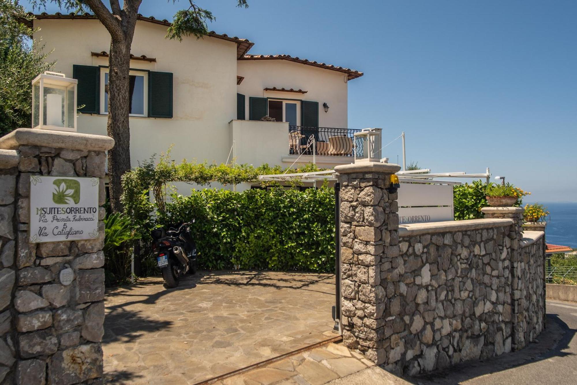 M Suites Sorrento Eksteriør billede