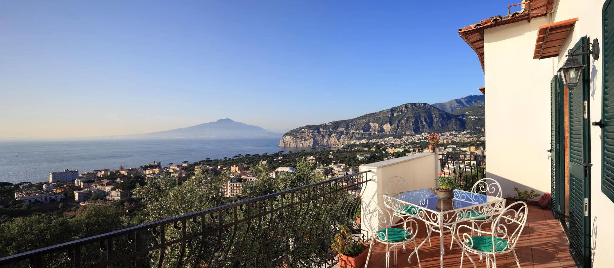 M Suites Sorrento Eksteriør billede